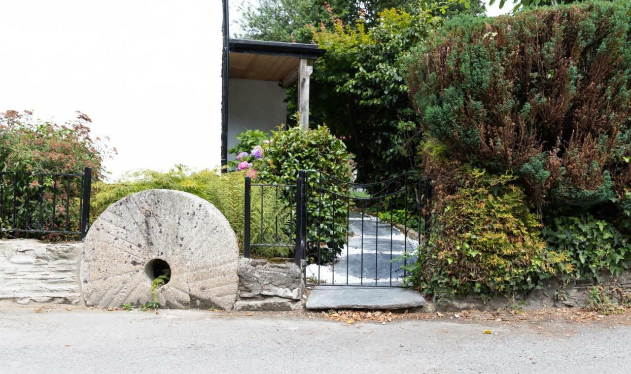 A Superb Bijou Retreat With Jacuzzi Near An Excellent Village Pub Yelverton Exterior foto
